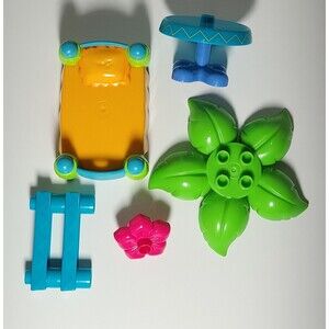 Dora Mega Bloks 3026 Nick Jr. Parts Bed Tree Table Flower Fence